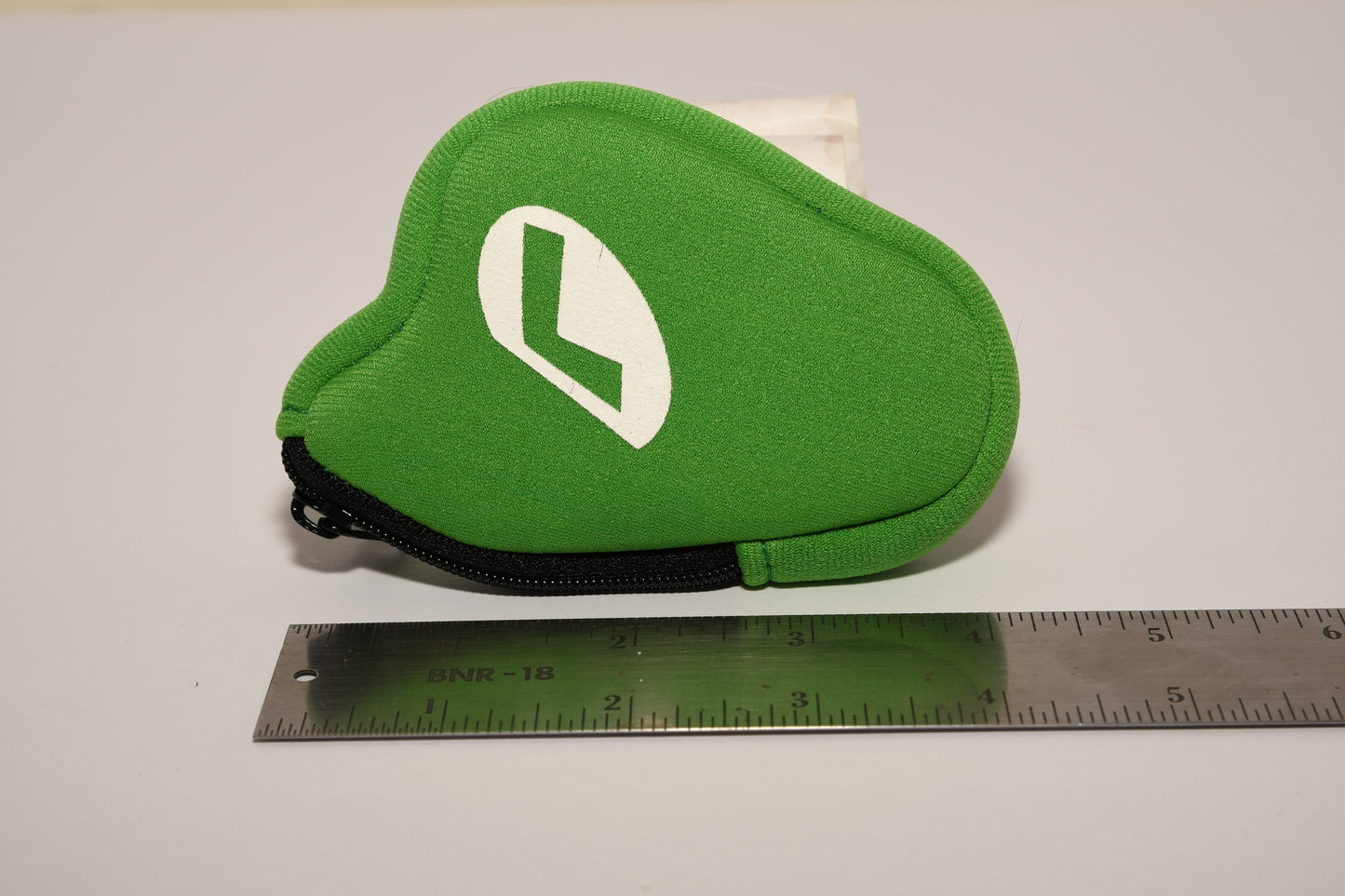 Club Nintendo Luigi hat pouch