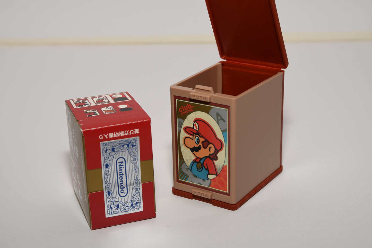 Club Nintendo Hanafuda deck