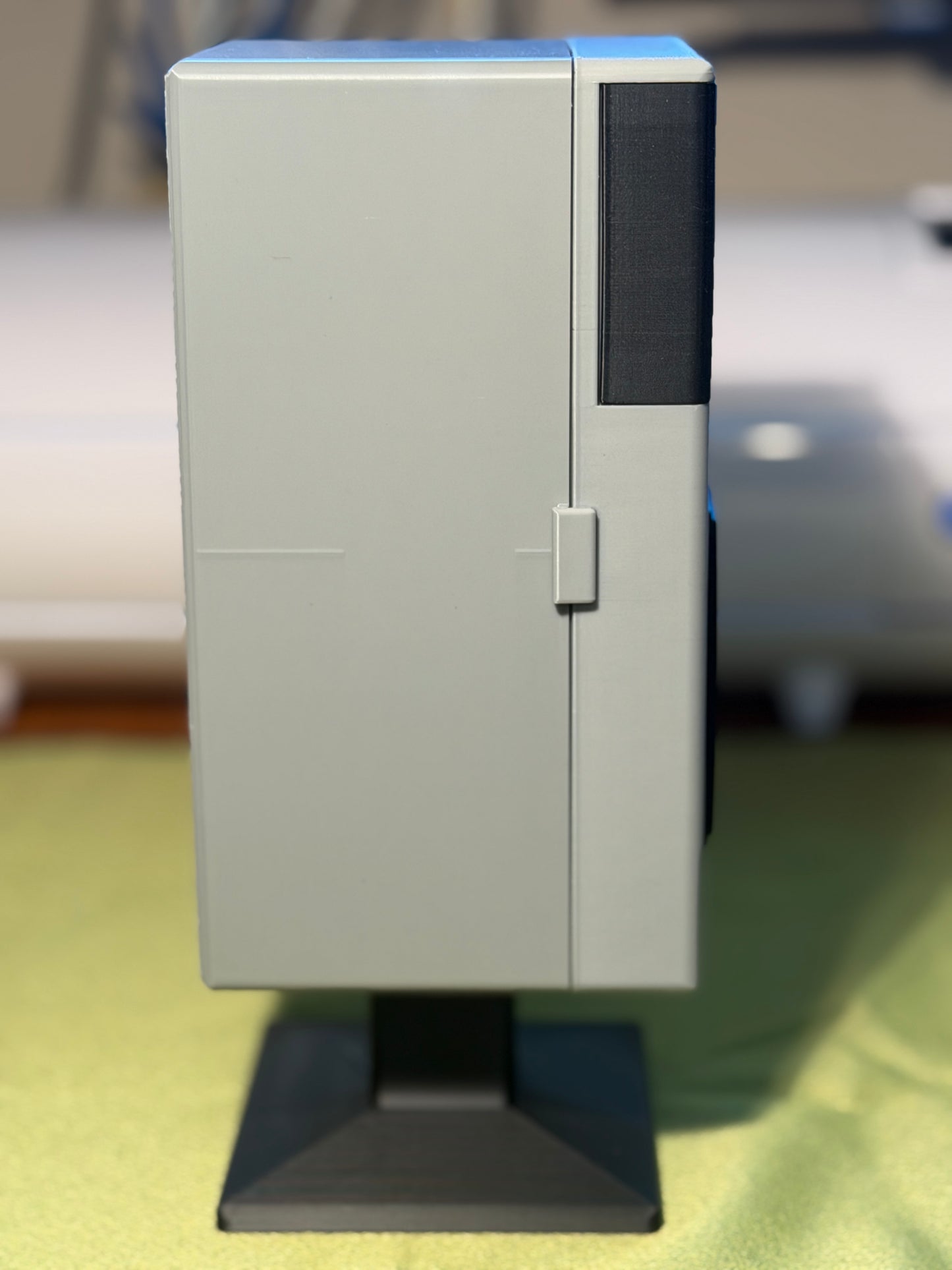 Diskwriter Famicom Disk Storage Case Reproduction